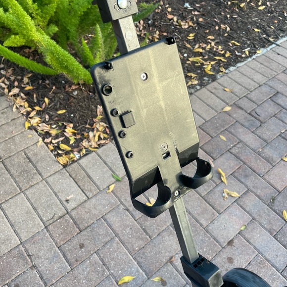 bag cart with 2 wheels 
Foldable - Picture 9 of 9